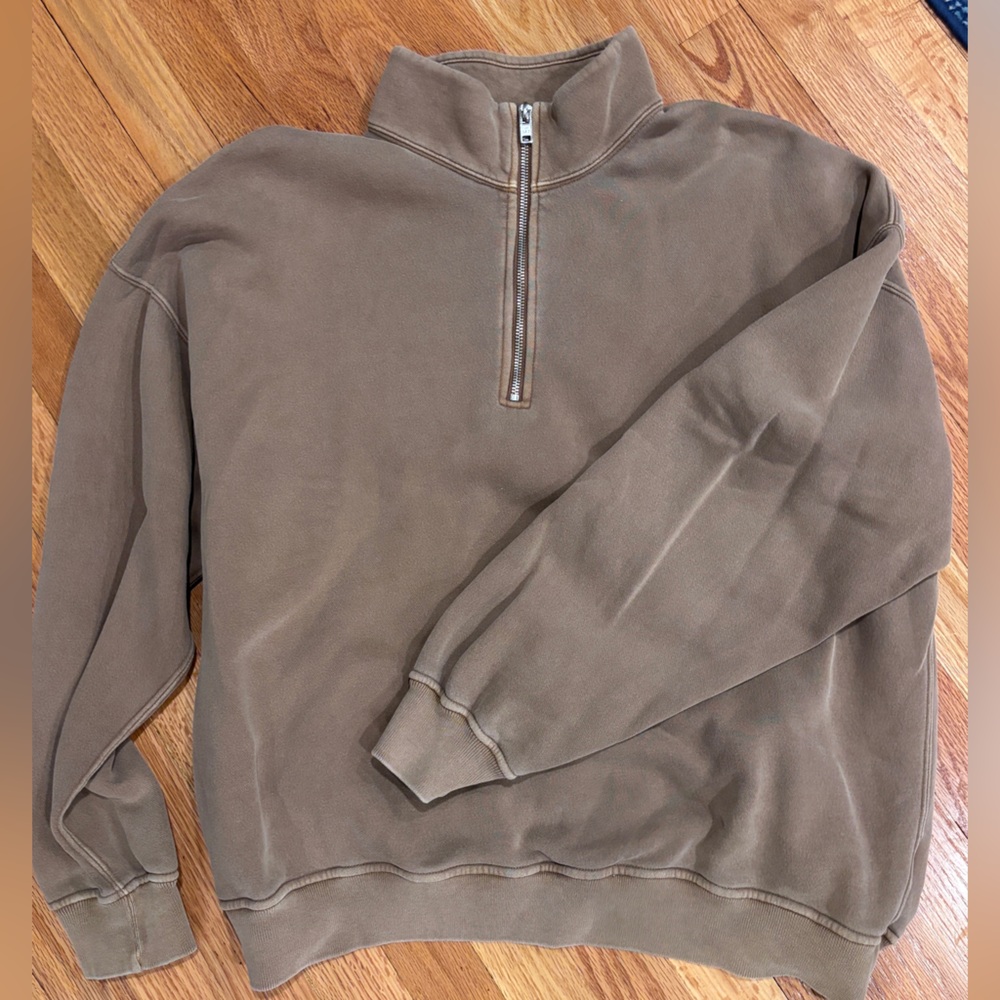 Abercrombie & Fitch Tan Fleece Pullover